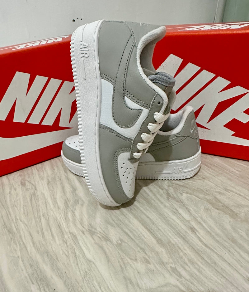 Nike Air Force 1 x Cinza Branco Infantil