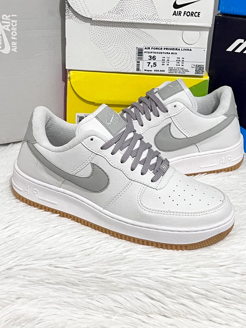 Nike Air Force 1 x Branco Cinza