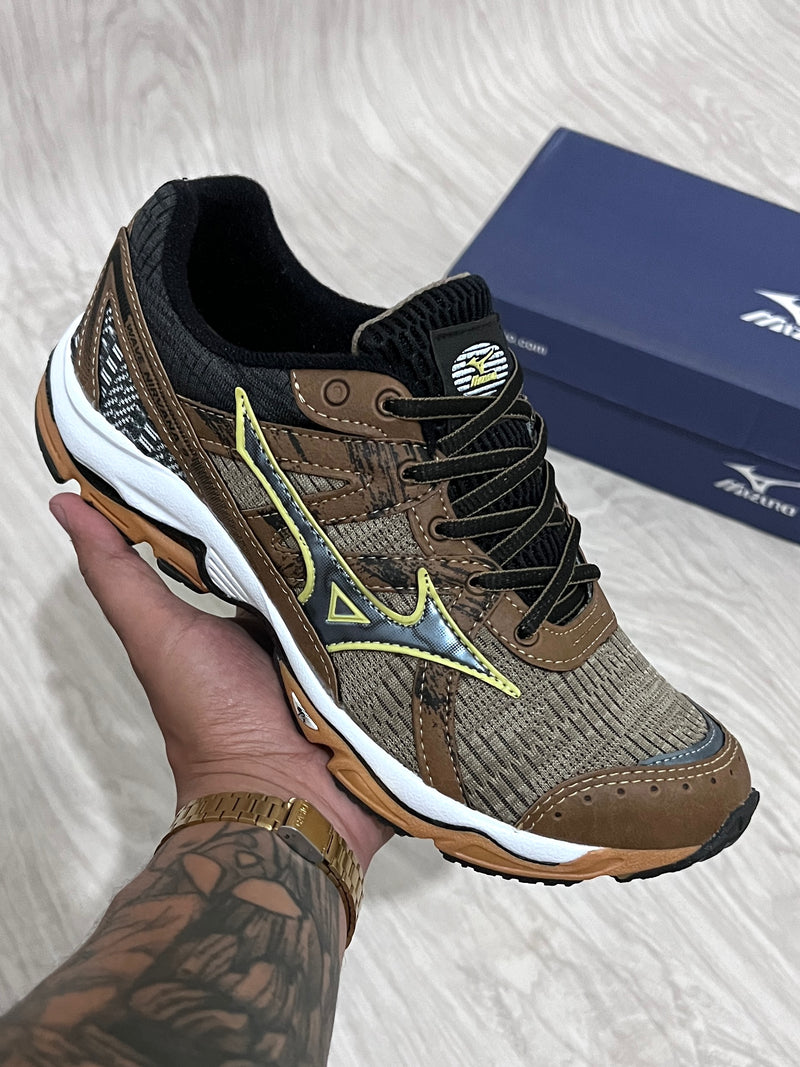 Mizuno Nirvana 9 Marrom