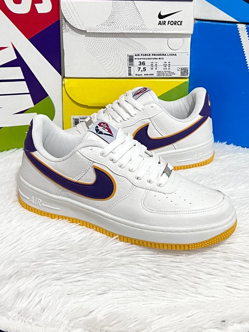 Nike Air Force 1 x Lakers