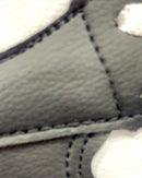 Nike Air Jordan 1 - Branco c/ Preto